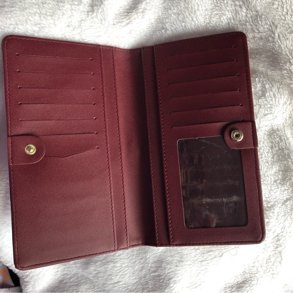 Brand New Lark & Ives Vegan Leather Wallet - Picture 7 of 8